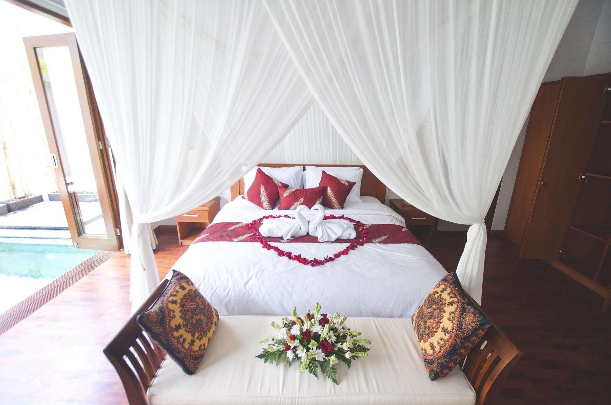 Villa Bougainville Seminyak  Ngoại thất bức ảnh
