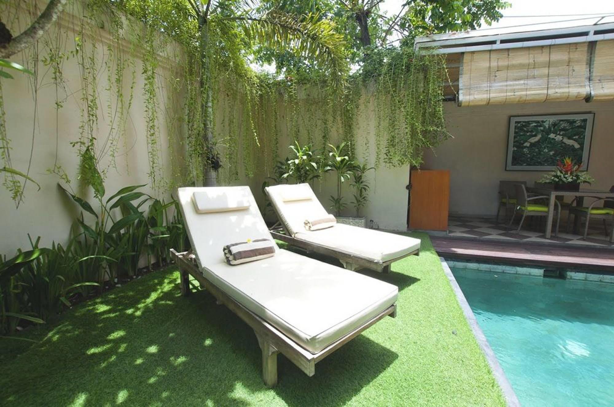 Villa Bougainville Seminyak  Ngoại thất bức ảnh